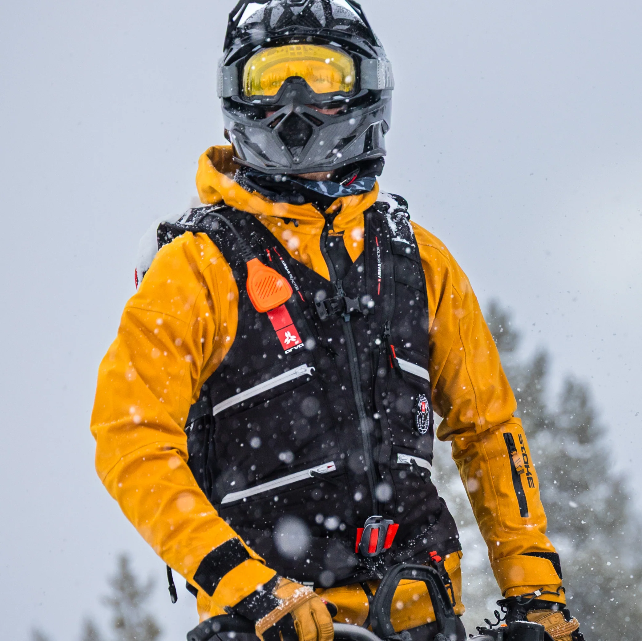 Waterproof Hand Mic for Expedition Radio - Image 12